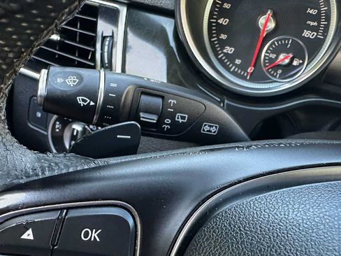 Used 2018 Mercedes-Benz GLE 350 w/ Premium 1 Package image 35