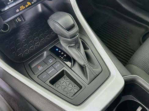 Certified 2024 Toyota RAV4 LE FWD image 20