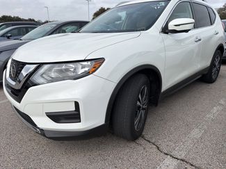 Used 2019 Nissan Rogue SV w/ Premium Package video 1
