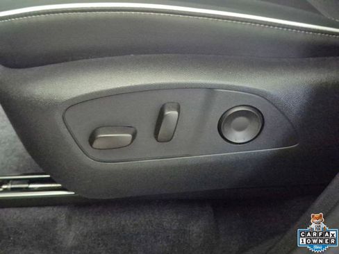 Used 2026 Buick Enclave Sport Touring w/ Power Package image 15