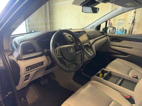 Used 2018 Honda Odyssey EX-L image 34