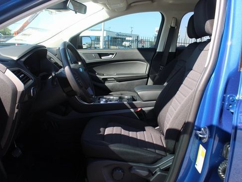 New 2024 Ford Edge SE image 7