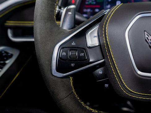 Used 2022 Chevrolet Corvette Stingray Premium Conv RWD image 46