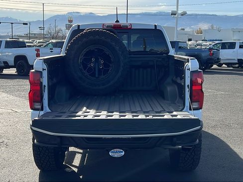 New 2026 Chevrolet Colorado ZR2 w/ ZR2 Bison Edition image 7
