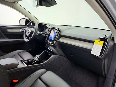 New 2026 Volvo XC40 B5 Plus w/ Protection Package Premier AWD/4WD image 13