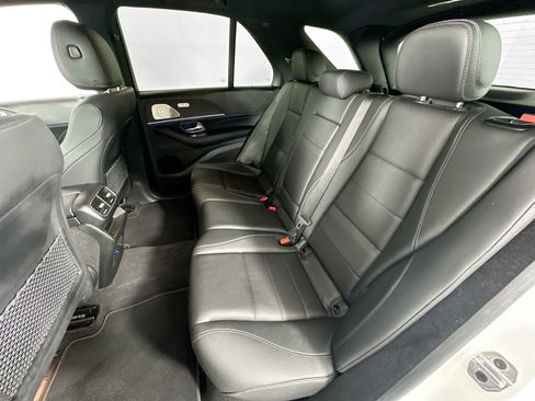 Used 2024 Mercedes-Benz GLE 450e 4MATIC image 26