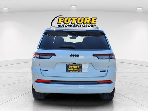 New 2026 Jeep Grand Cherokee L Summit image 4