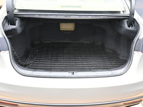 Used 2014 Toyota Avalon Limited image 13