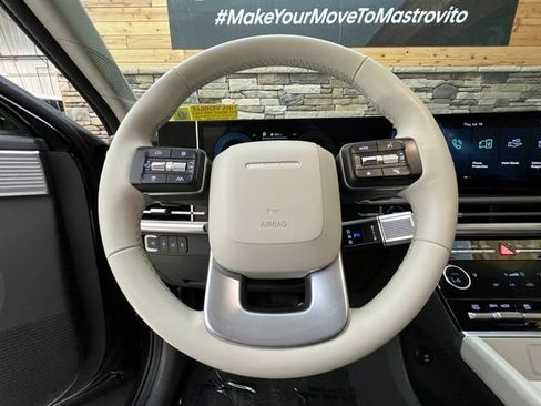 Used 2025 Hyundai Santa Fe SEL AWD/4WD image 19