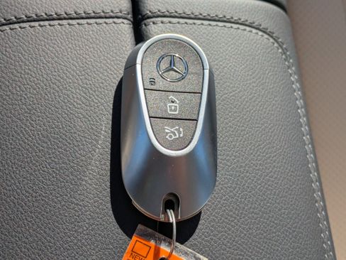 Used 2025 Mercedes-Benz E 350 E 350 image 29