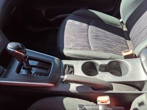 Used 2019 Nissan Sentra SV w/ Special Edition Package FWD image 9