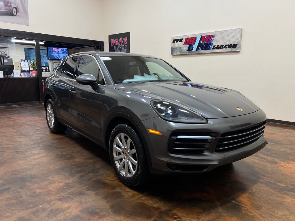 Used 2020 Porsche Cayenne AWD/4WD image 3