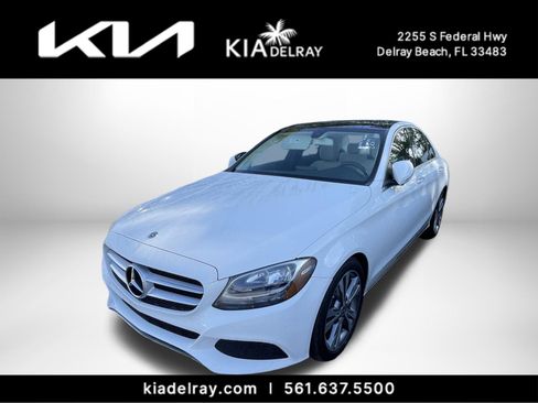 Used 2018 Mercedes-Benz C 300 Sedan image 4
