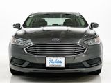Used 2017 Ford Fusion SE image 4