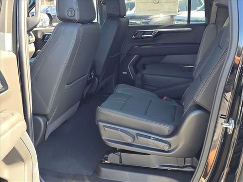 New 2026 Chevrolet Suburban RST w/ Comfort Package AWD/4WD image 15