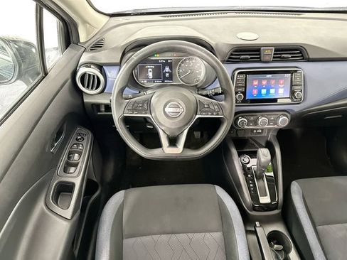 Used 2023 Nissan Versa SV FWD image 10