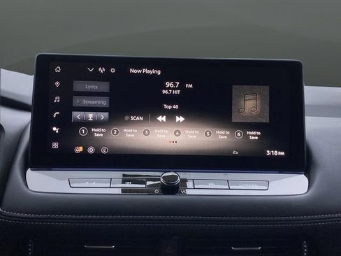 Used 2025 Nissan Rogue SL w/ SL Premium Package image 20