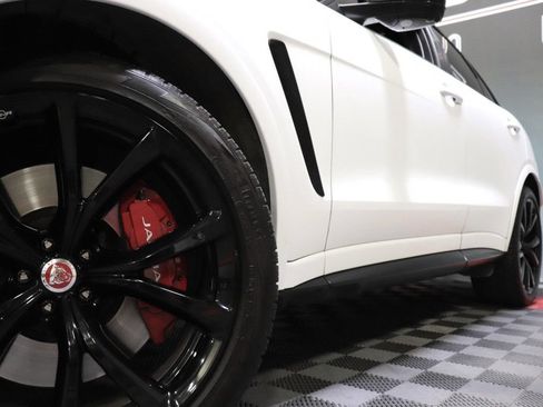 Used 2020 Jaguar F-PACE SVR AWD/4WD image 76