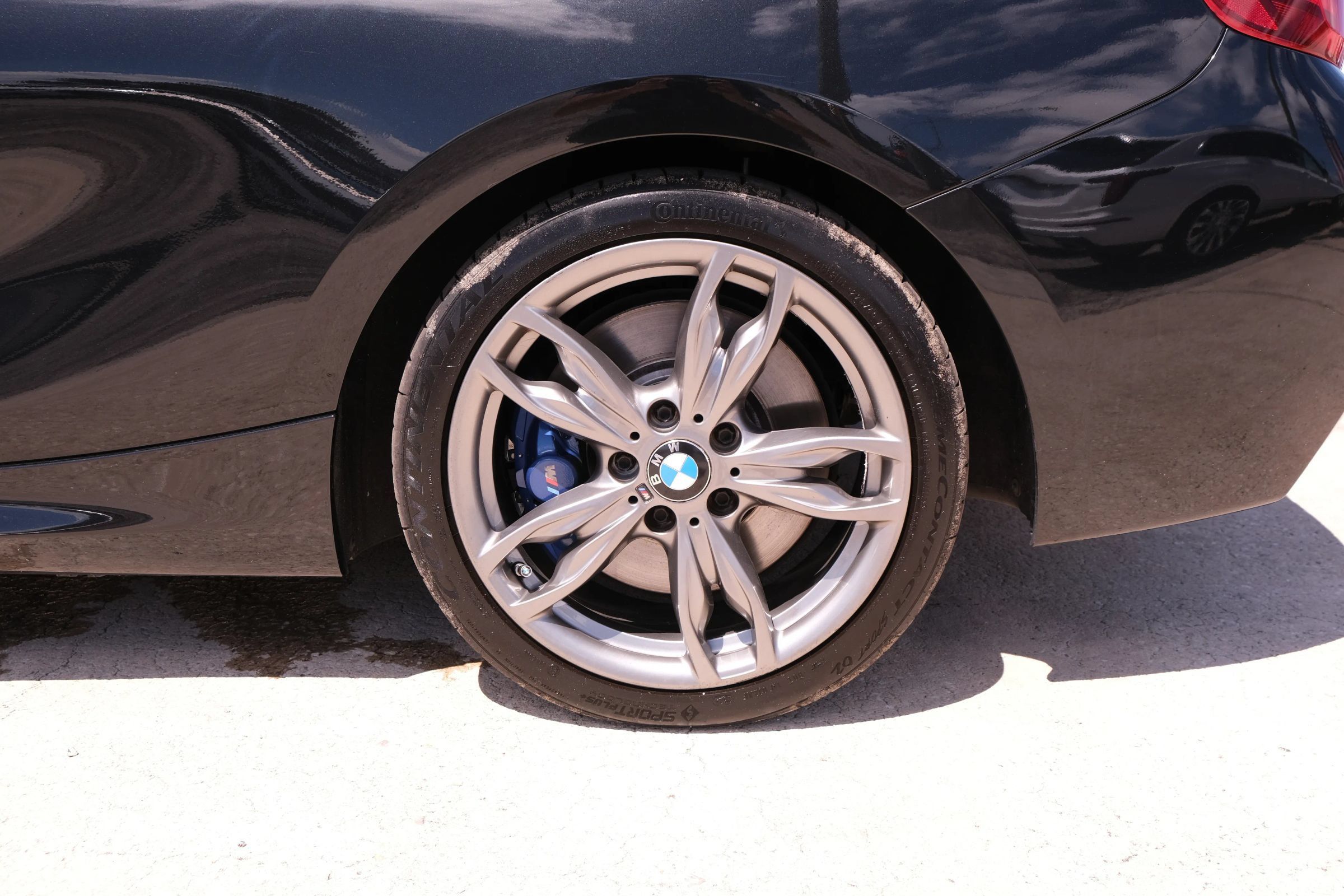Used 2015 BMW M235i Convertible RWD image 18