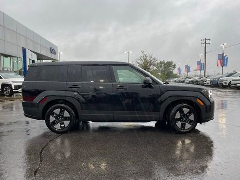 New 2026 Hyundai Santa Fe SE image 8