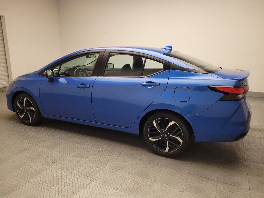 Used 2024 Nissan Versa SR FWD image 3