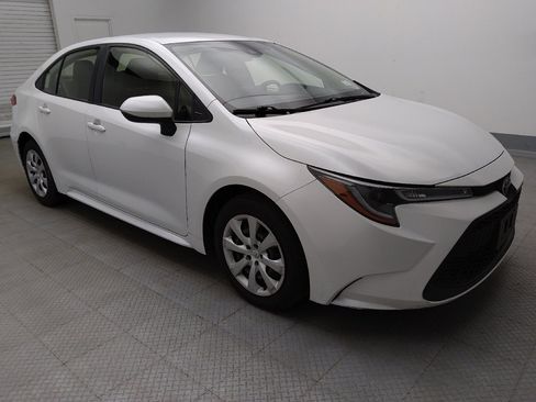 Used 2022 Toyota Corolla LE FWD image 11