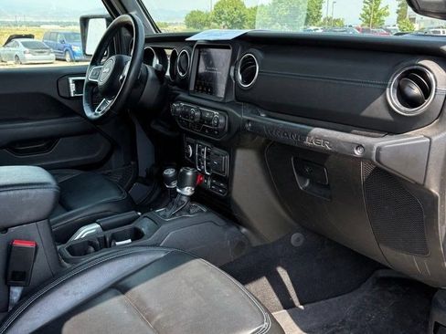 Used 2021 Jeep Wrangler Unlimited Rubicon 4xe w/ Dual Top Group AWD/4WD image 11
