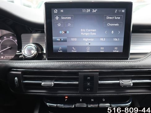 Used 2022 Lincoln Corsair AWD w/ Premium Package image 12