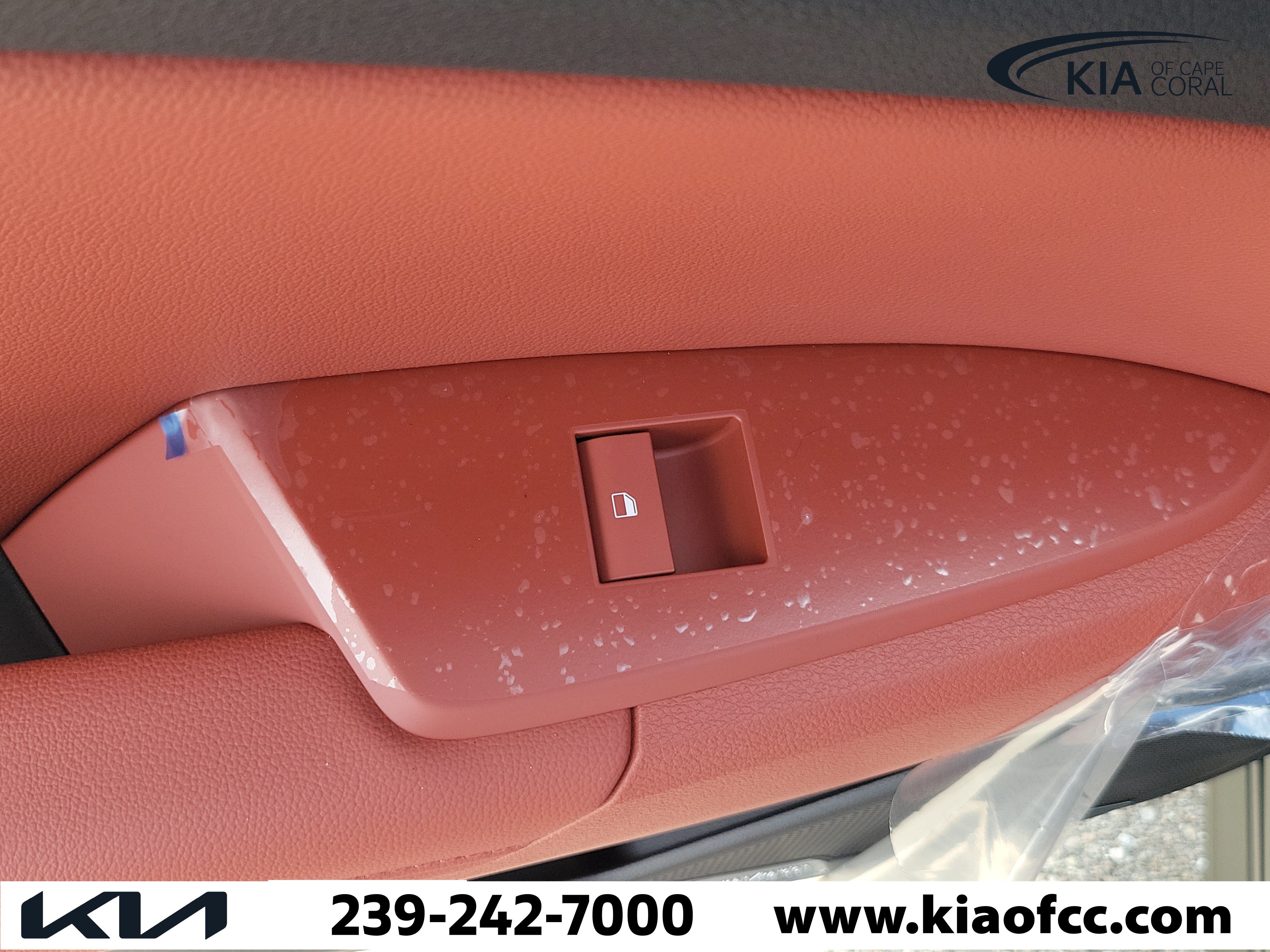 New 2027 Kia Sportage SX FWD image 16