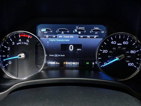 Used 2019 Ford F250 Lariat w/ Lariat Ultimate Package AWD/4WD image 25