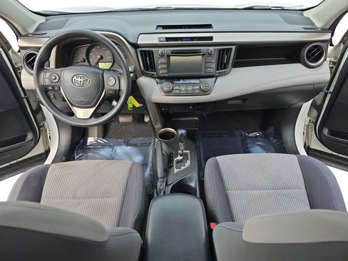 Used 2013 Toyota RAV4 XLE image 9