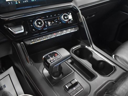 Used 2023 GMC Sierra 1500 AT4X image 27