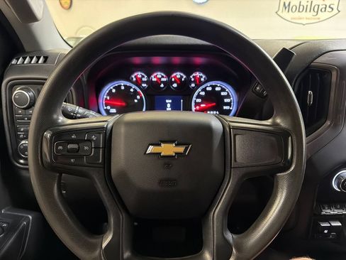 Used 2024 Chevrolet Silverado 2500 Custom w/ Custom Value Package AWD/4WD image 17