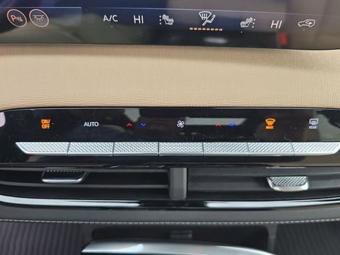 New 2026 Buick Enclave Preferred w/ Power Package AWD/4WD image 41