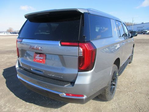 New 2026 GMC Yukon XL Elevation w/ Elevation Premium Package image 4