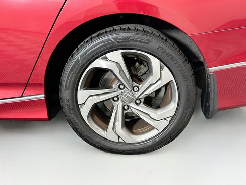 Used 2018 Honda Accord EX-L image 11