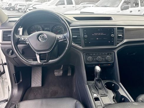 Used 2019 Volkswagen Atlas SE w/ Panoramic Sunroof Package image 25
