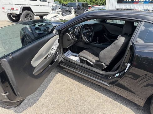 Used 2014 Chevrolet Camaro LS RWD image 6