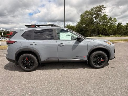 New 2026 Nissan Rogue SV w/ Rock Creek Premium Package AWD/4WD image 4
