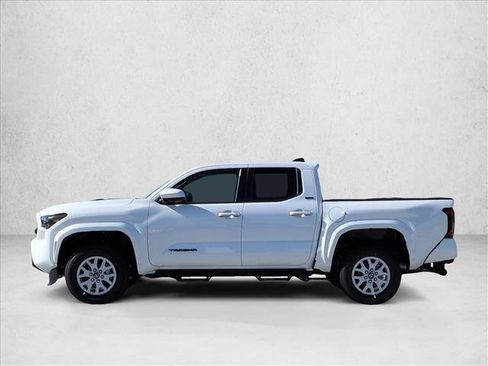 New 2026 Toyota Tacoma SR5 image 5