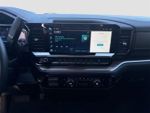 Used 2025 Chevrolet Silverado 1500 LT image 28