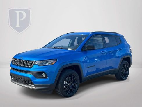 New 2026 Jeep Compass Latitude AWD/4WD image 4