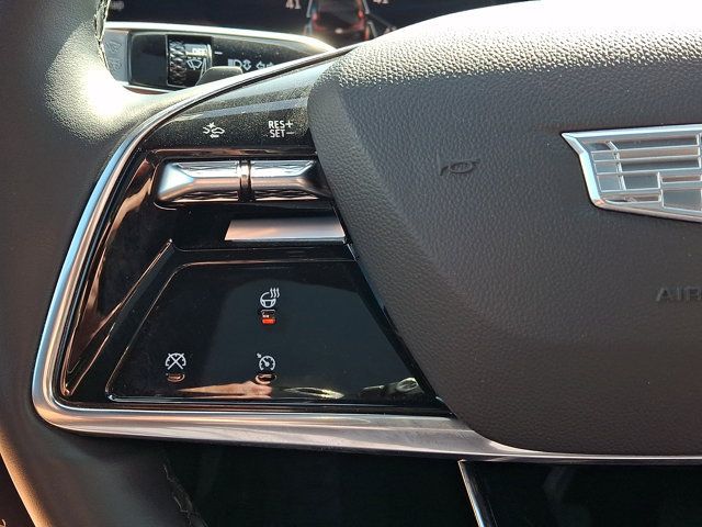 Certified 2024 Cadillac Lyriq Luxury AWD/4WD image 23