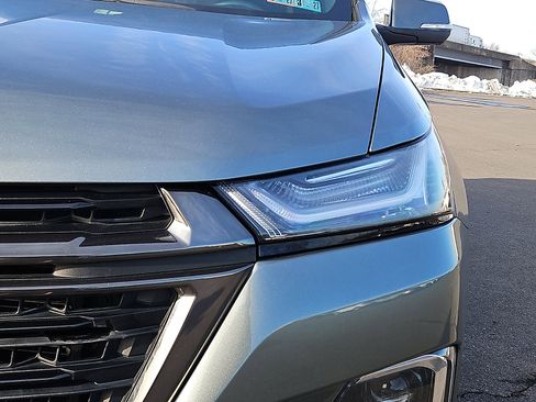 Certified 2022 Chevrolet Traverse LT w/ Midnight/Sport Edition image 9