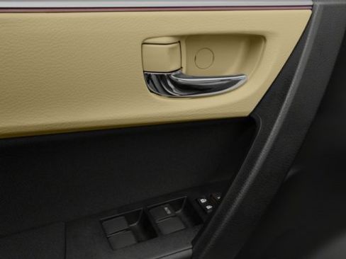 Used 2016 Toyota Corolla L image 19