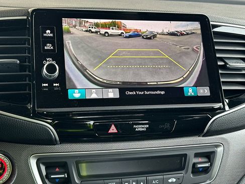 Used 2025 Honda Ridgeline Sport image 22