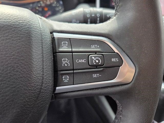 Used 2023 Jeep Compass Limited AWD/4WD image 21