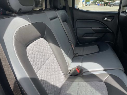 Used 2022 Chevrolet Colorado Z71 image 21