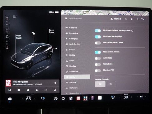 Used 2026 Tesla Model Y Long Range RWD image 39