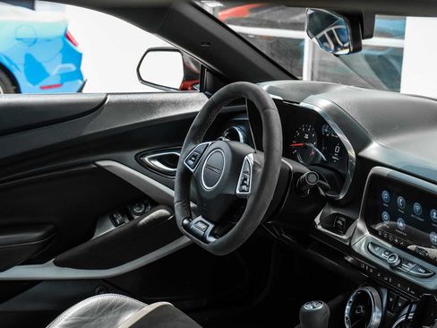 Used 2022 Chevrolet Camaro SS RWD image 14